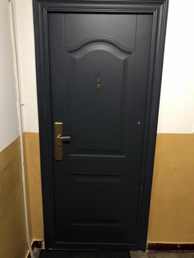 Homely Apartment スチャヴァ エクステリア 写真
